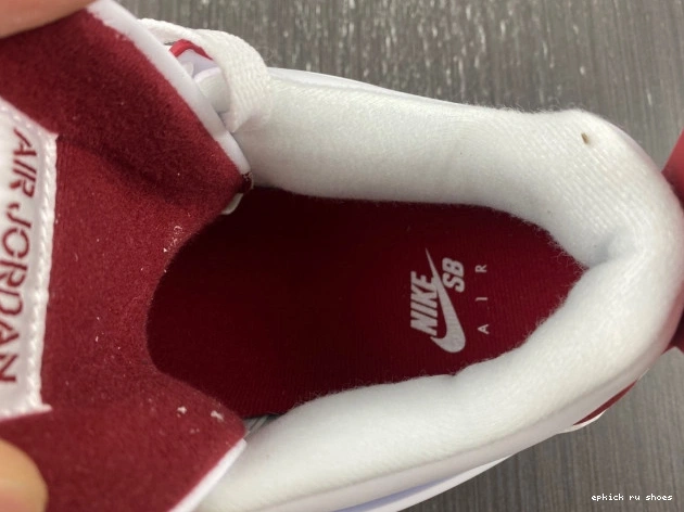 Rep Jordan Pine SB 4 Red DR5415-160 Retro 0825
